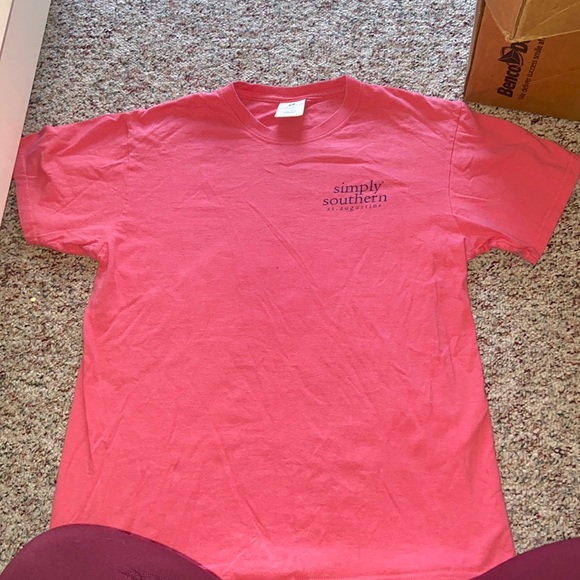 Simply Southern St. Augustine T-Shirt size Medium - Picture 1 of 3